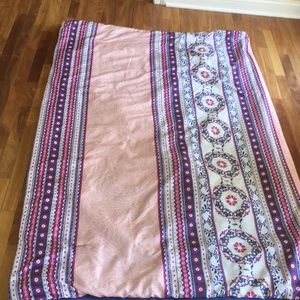 Puple and pink floral/ geo multi pattern comforter